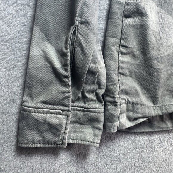 Abercrombie & Fitch Jacket Womens XS Green Camo Camouflage Military MSRP $120 - Picture 8 of 12
